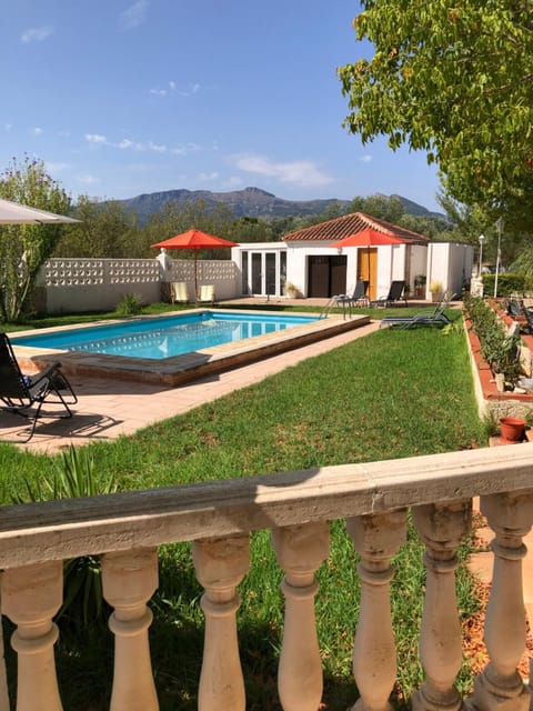 Garden, Mountain view, Swimming pool, sunbed