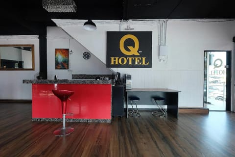 Lobby or reception, Logo/Certificate/Sign