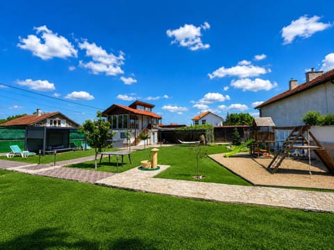 Property building, Day, Natural landscape, Children play ground, Garden, Garden view