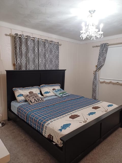 Beautiful Lake House at the Matanzas Beach Villa in Illinois