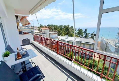 Property building, Balcony/Terrace