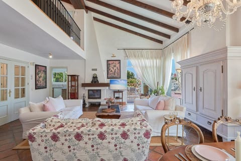 Amapola House Exclusive Private Pool, BBQ & Pet Friendly Torreblanca Fuengirola by Groway Home Apartment in Fuengirola