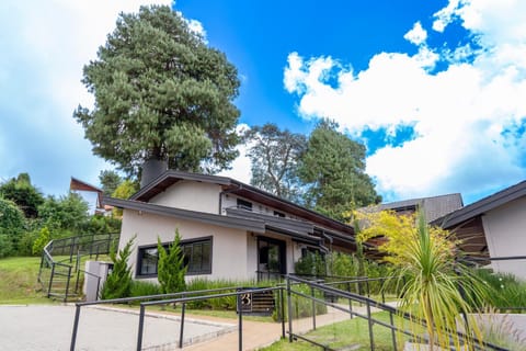 Property building, Day, Natural landscape, Garden view