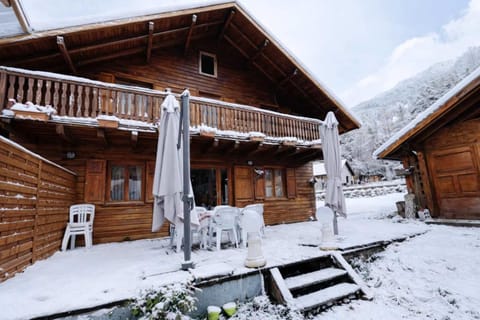 Beautiful chalet near the center of Briançon Chalet in Briançon