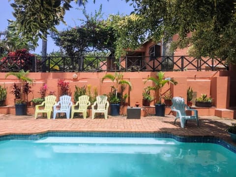 Pool view, Swimming pool, sunbed