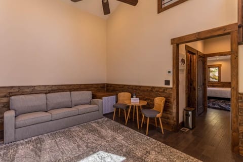 Hook Wine and Sinker at Eagles Nest House in Watauga