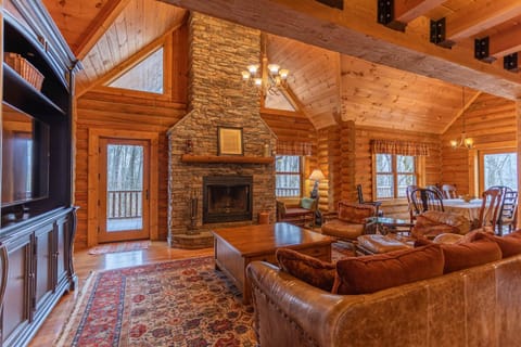 The Feisty Fox House in Sugar Mountain