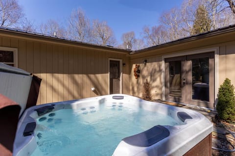 Snaggys Retreat House in Boone