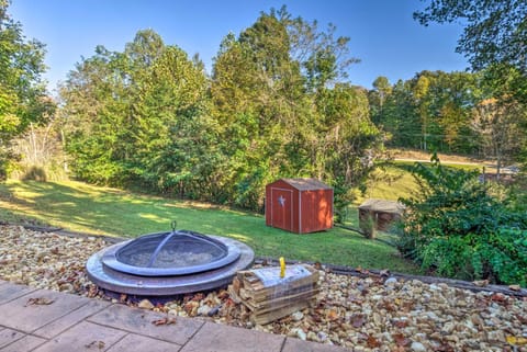 Albany Home Less Than 1 Mi to Dale Hollow Lake! House in Tennessee