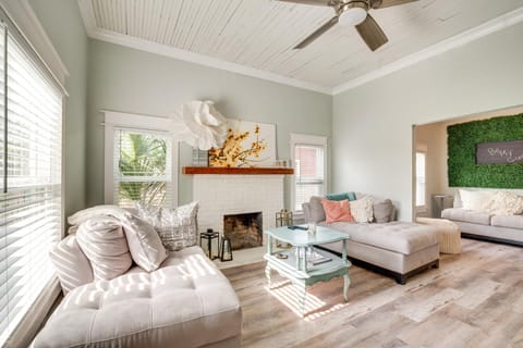 Walk to River and Shops Downtown Dunnellon Escape House in Dunnellon