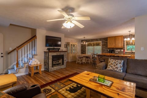 Adventure Awaits House in Seven Devils