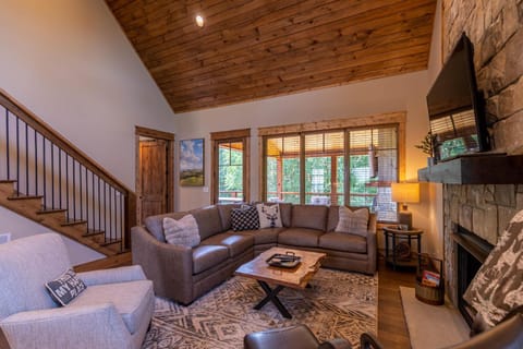 Fawn Ridge at Eagles Nest House in Beech Mountain