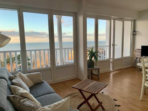 Vacances à Trouville en famille vue mer Apartment in Trouville-sur-Mer