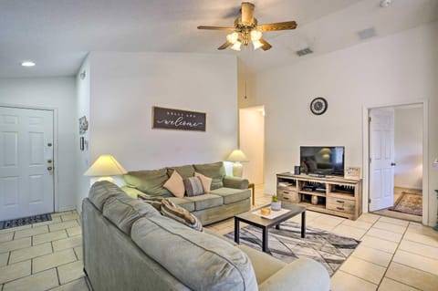 Haines City Home on Golf Course with Private Pool! House in Haines City