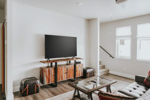 The Circle Unit B House in Idaho