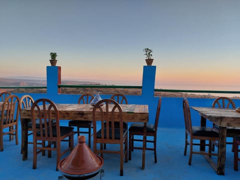 Day, Natural landscape, View (from property/room), Balcony/Terrace, Dining area, Sea view