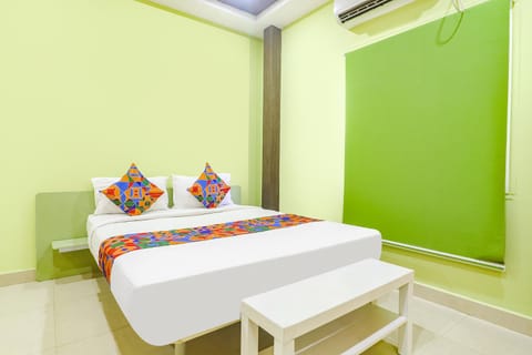 Bed, Bedroom, air conditioner