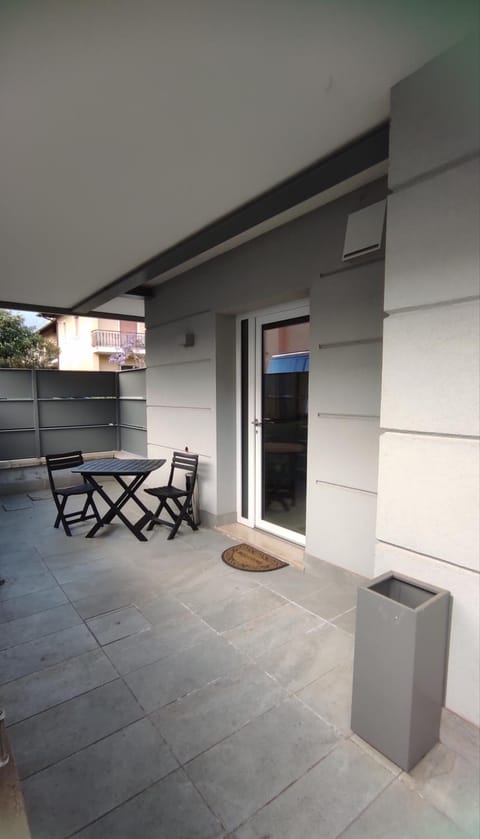 Property building, Balcony/Terrace