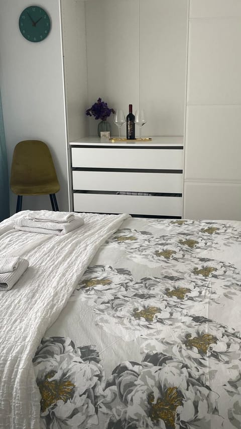 Private room in Daniela's house Vacation rental in Florence