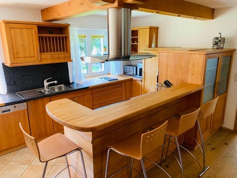 Kitchen or kitchenette, pet friendly