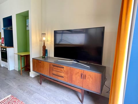 Chequer - seafront 1 bed ground floor garden flat Apartment in Cleethorpes