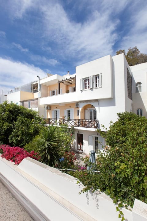 Property building, Balcony/Terrace