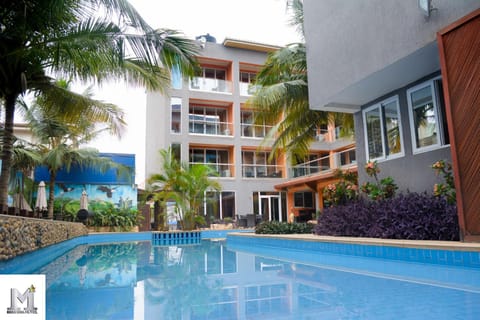 Property building, Swimming pool