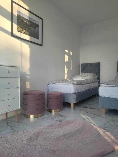 Apartament Turystyczny z widokiem na jezioro Apartment in Pomeranian Voivodeship