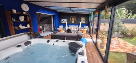 Hot Tub, Spa and wellness centre/facilities, Spa and wellness centre/facilities