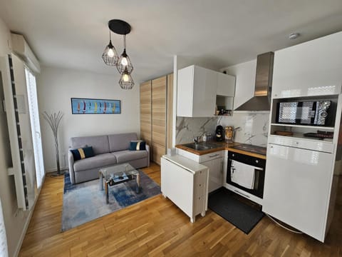 Balcony/Terrace, Living room, microwave, oven, storage, stove