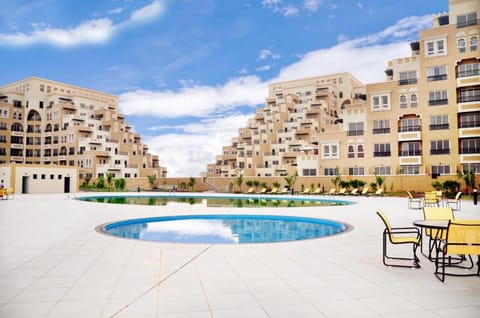 Property building, Pool view, Swimming pool, Location