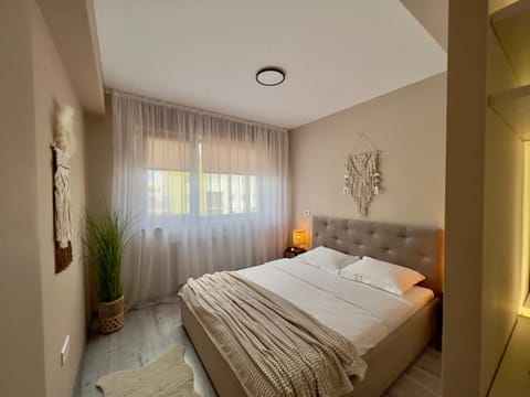 Bed, Photo of the whole room, Bedroom, Guests, internet