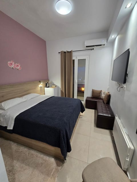 ATHENAIS CENTRAL by OLYMPUS PANTHEON Bed and Breakfast in Litochoro