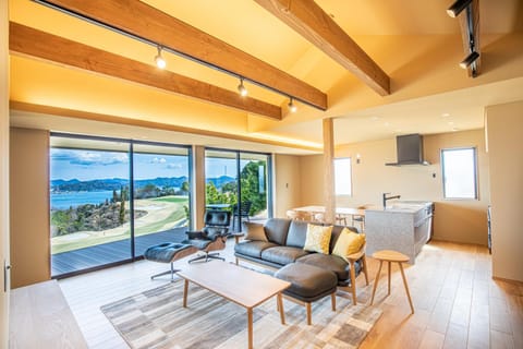 Living room, Sea view