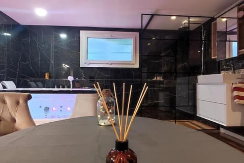 Studio paisible et balnéo Apartment in Brittany