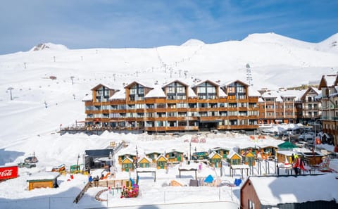 Nearby landmark, Day, Natural landscape, Winter, Evening entertainment, City view, Mountain view