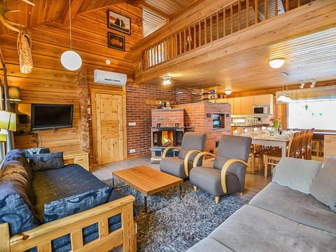 Holiday Home Laattaja mökki by Interhome House in Finland