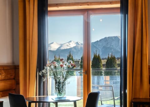Day, View (from property/room), Balcony/Terrace, Mountain view