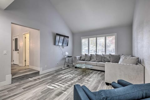 Modesto Home with Deck - 2 Mi to Vintage Faire Mall House in Modesto