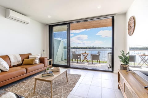 Balcony/Terrace, Living room