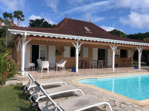 Property building, Patio, Balcony/Terrace, Pool view, Swimming pool, sunbed