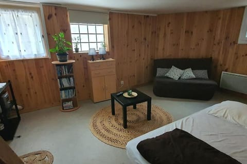 Living room, Bedroom