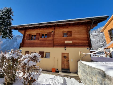 Property building, Winter