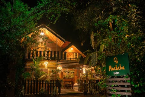 Property building, Night