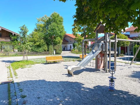 Haus Weißenbacher Apartment in Grassau