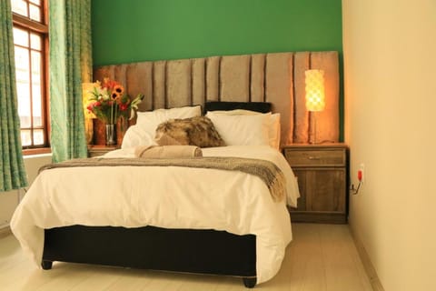 Rio Guest House Bed and Breakfast in Cape Town