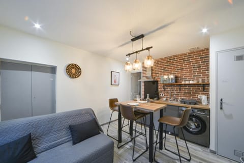 Appart Bambou rdc - parking gratuit- Netflix Apartment in Bourges