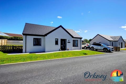 Algarth, Stromness, Orkney - OR00218F House in Scotland
