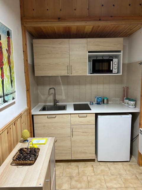 Roccaraso via Roma 13, TABÌA 22. Apartment in Roccaraso