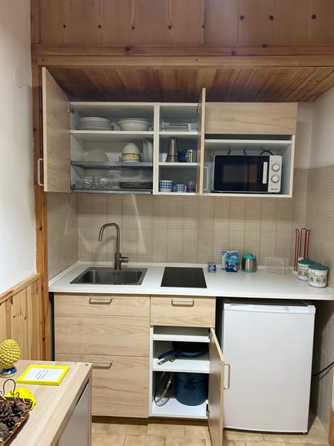 Roccaraso via Roma 13, TABÌA 22. Apartment in Roccaraso